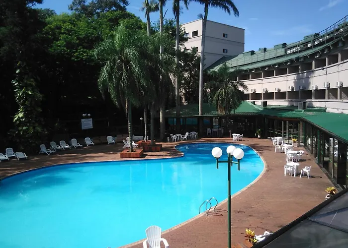 3 star hotels El Libertador